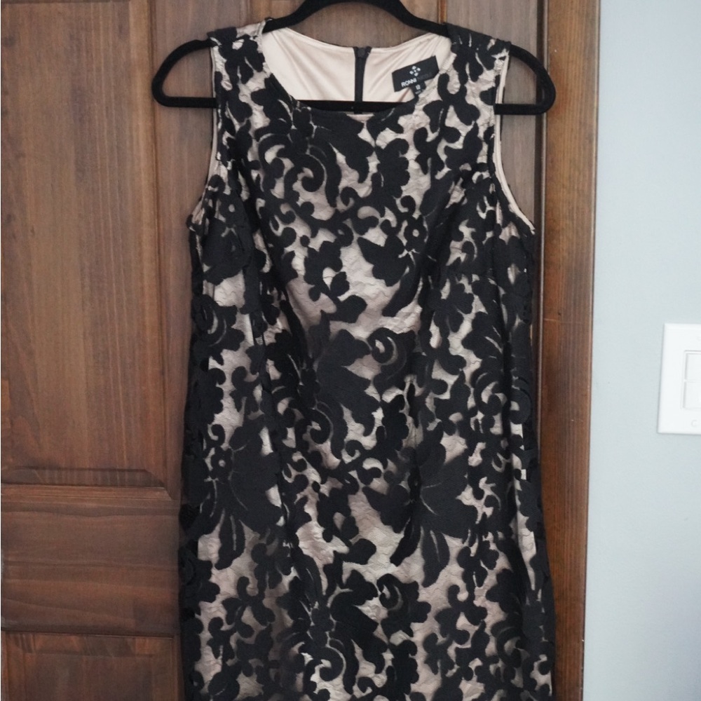Formal lace appliqué dress